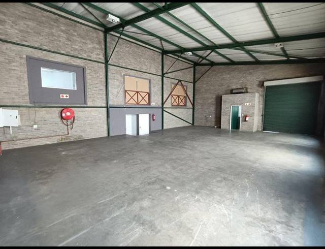 INDUSTRIAL PROPERTY TO RENT IN HALFWAY HOUSE